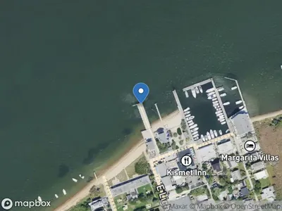 Mapbox static image showing location at 40.63793911148212, -73.20574692419638